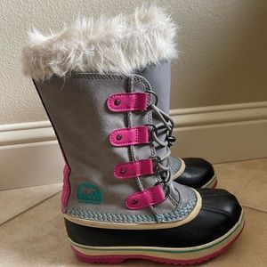 Girls Pink Sorel Waterproof boots size 3